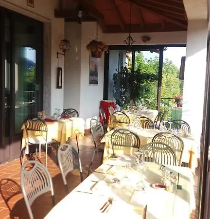 Oda ve Kahvaltı Verbena